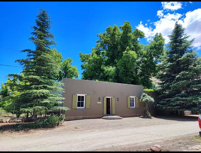 2 BEDROOM FREESTANDING FOR SALE IN NIEU BETHESDA